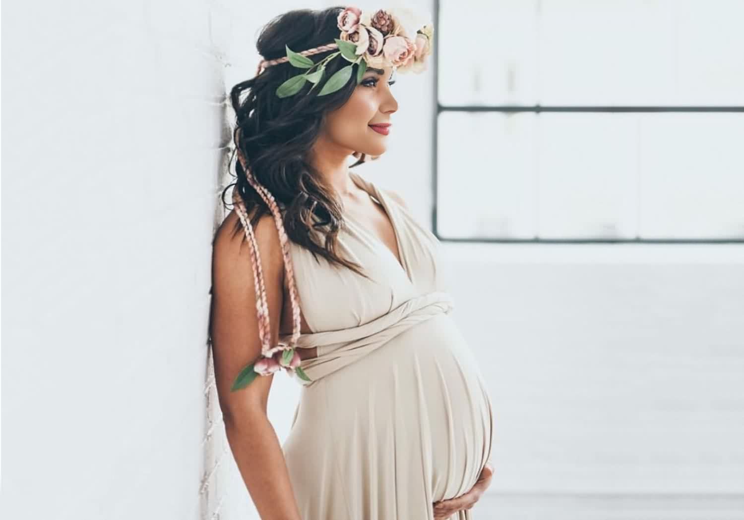 72styles maternity Infinity Dress